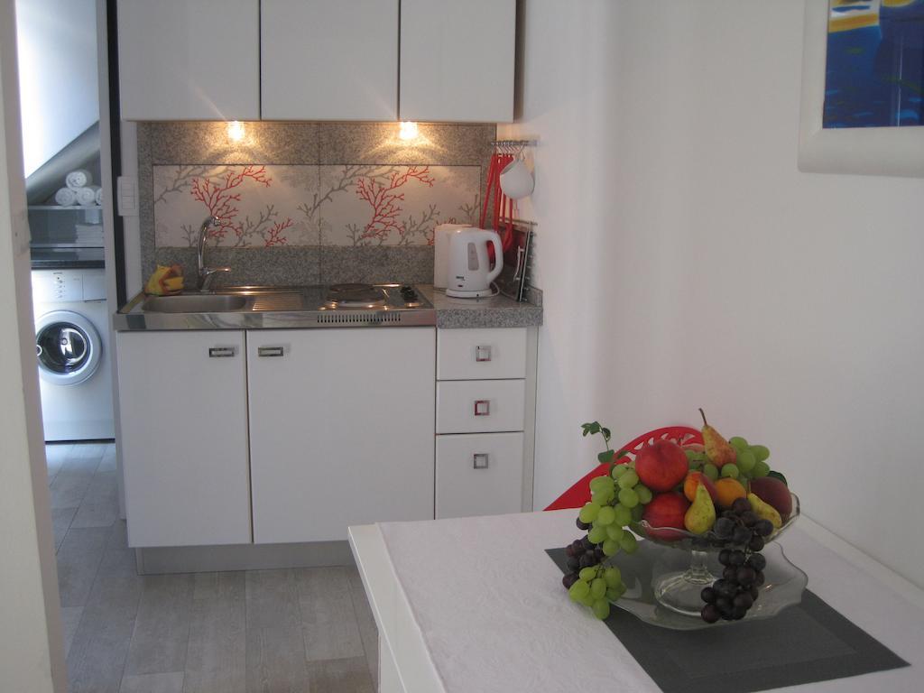 Apartment Koralj Split Rum bild